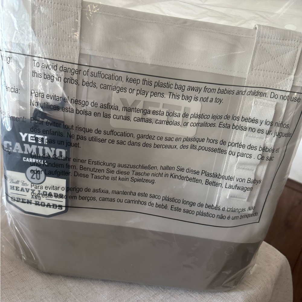 Yeti Camino Cape Taupe 20